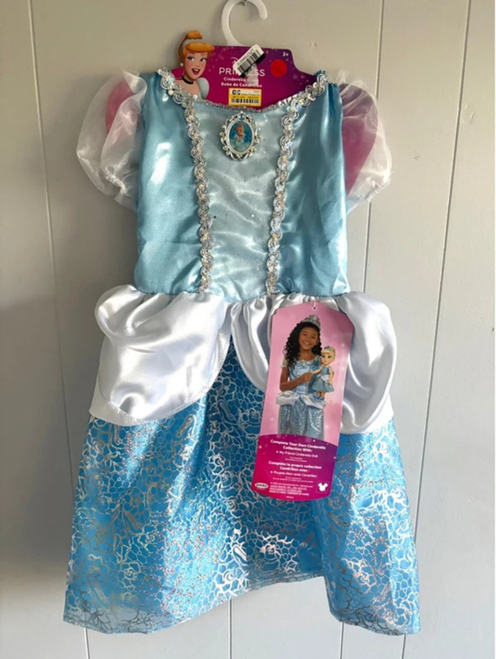 Disney Princess Cinderella Costume size 4-6X NEW